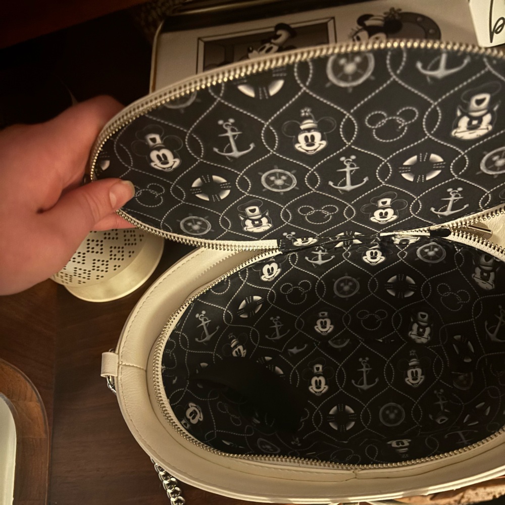 Loungefly Steamboat Willie Black and White Stitch Shoppe Bag - Picture 6 of 7